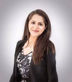 DR. RASHI SOIN - Principal Dentist and Practice Owner